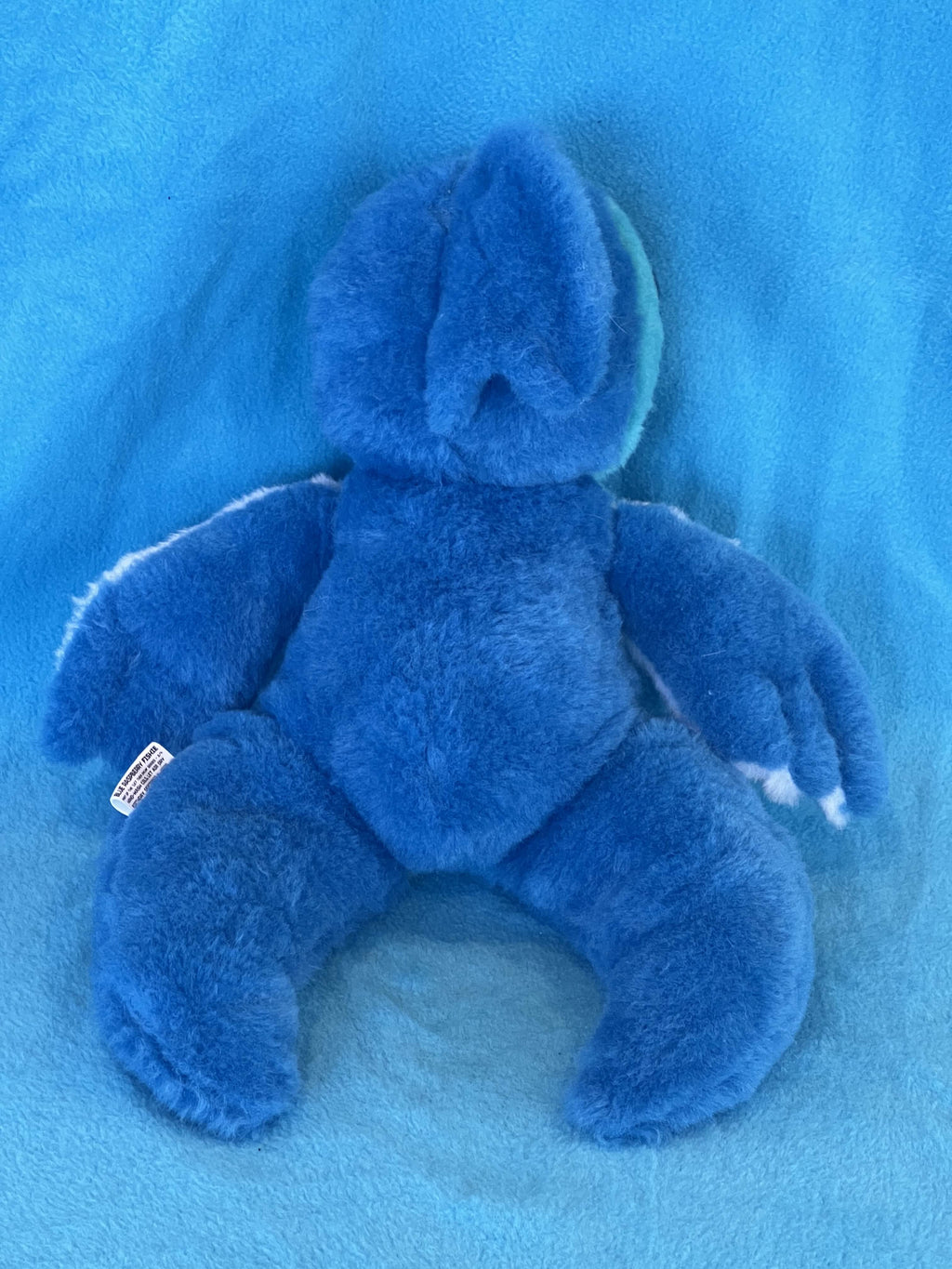 Fluffy Fishie - Blue Raspberry