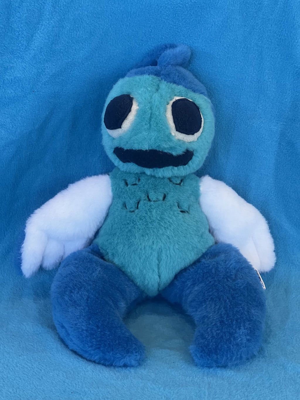 Fluffy Fishie - Blue Raspberry