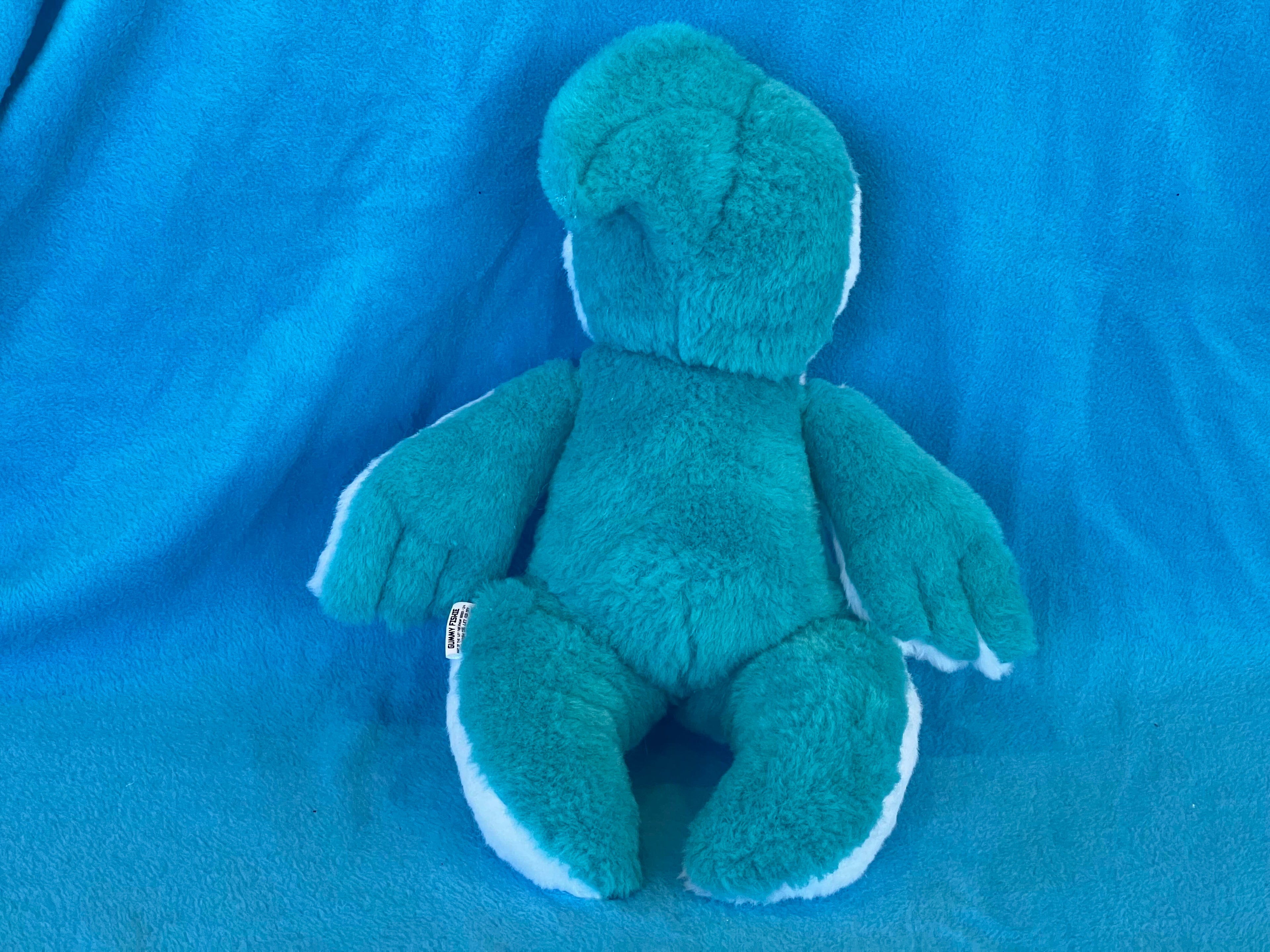 Fluffy Fishie - Gummy Fishie